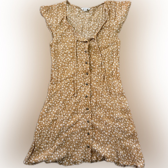 American Eagle Outfitters Dresses & Skirts - Woman’s American Eagle short sleeve dress